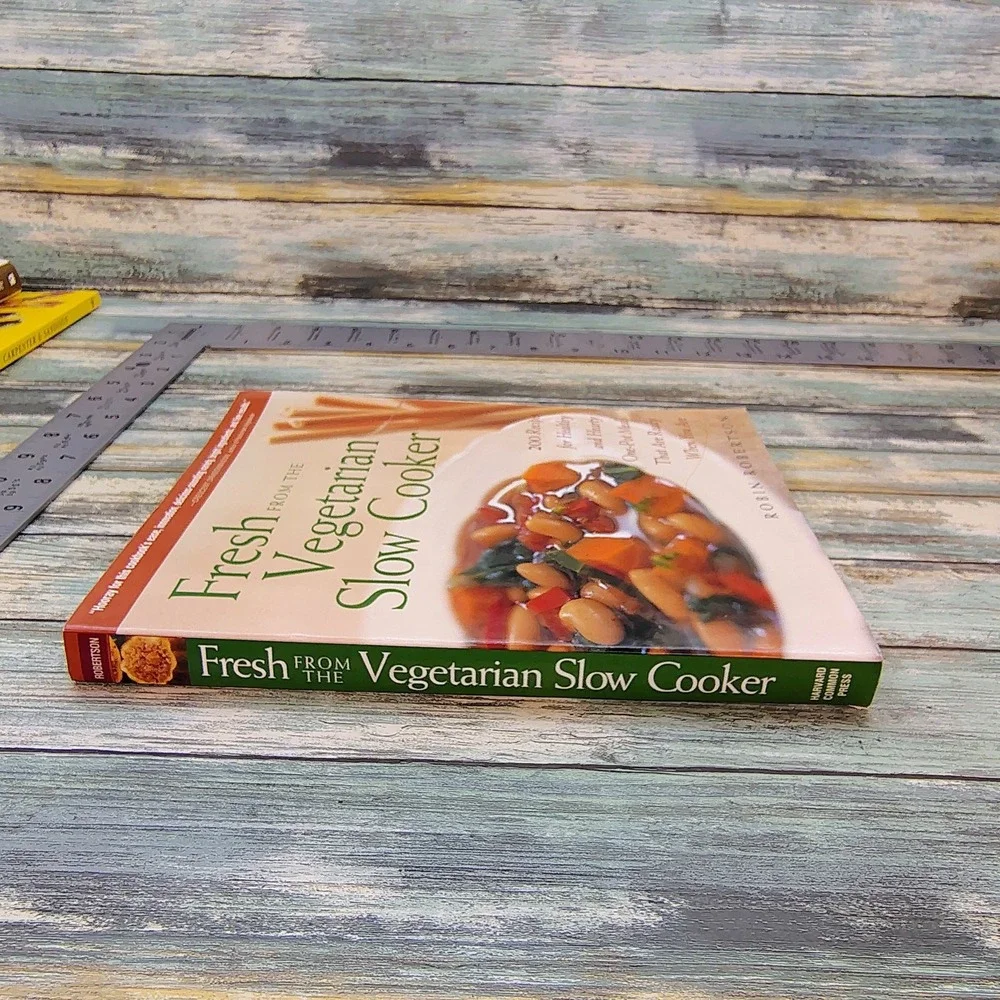 Fresh from the Vegetarian Slow Cooker Cookbook‎ Robin Robertson 200 Recipes PB